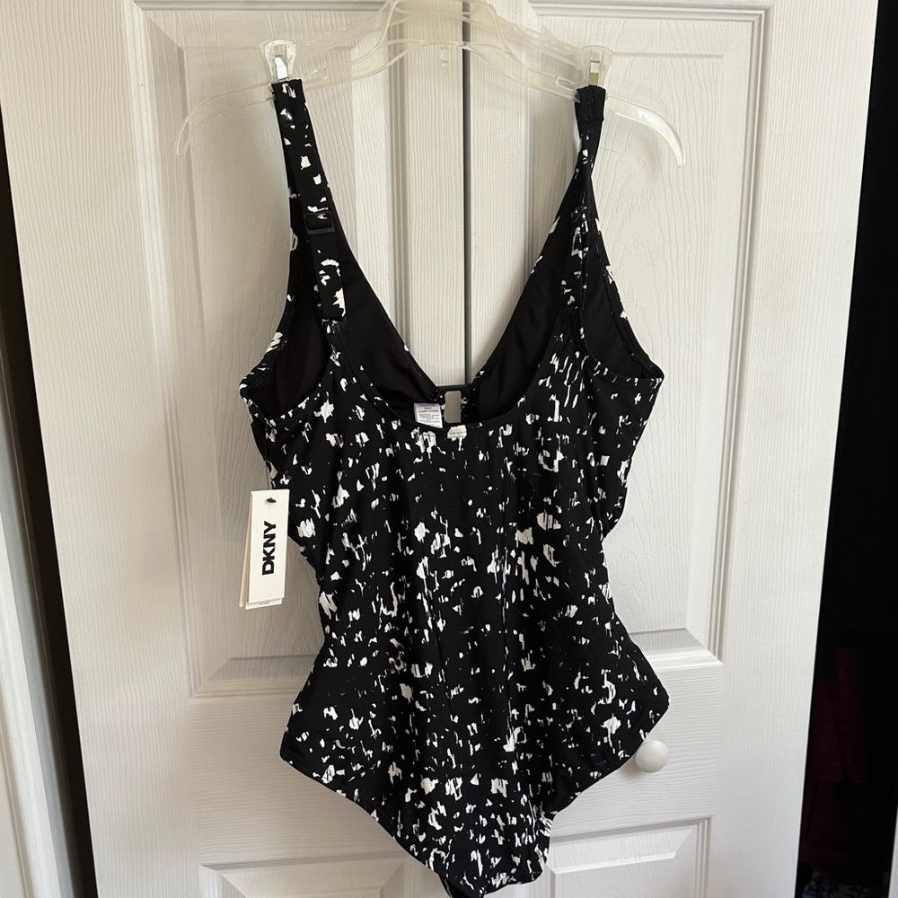 DKNY Black and One Piece - Picture 7 of 9
